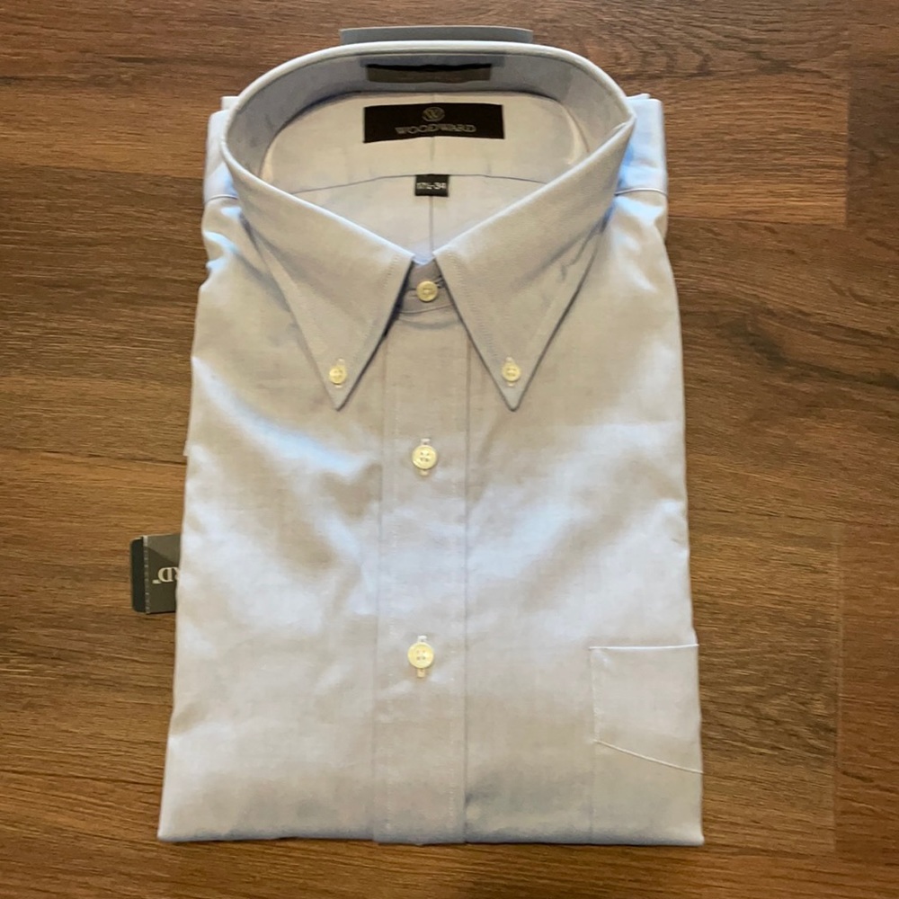 Light blue brand new long sleeve men dress shirt
